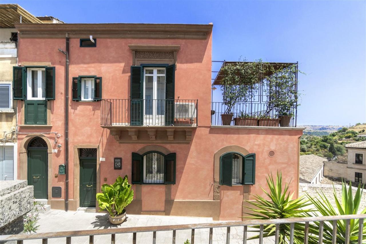 Appartamento Casa Rosa Ragusa Esterno foto